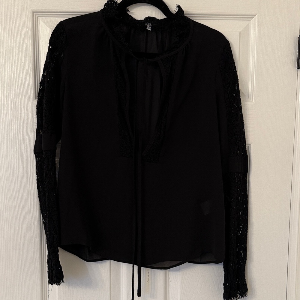 Elegant Black Lace Sleeve Women's Top